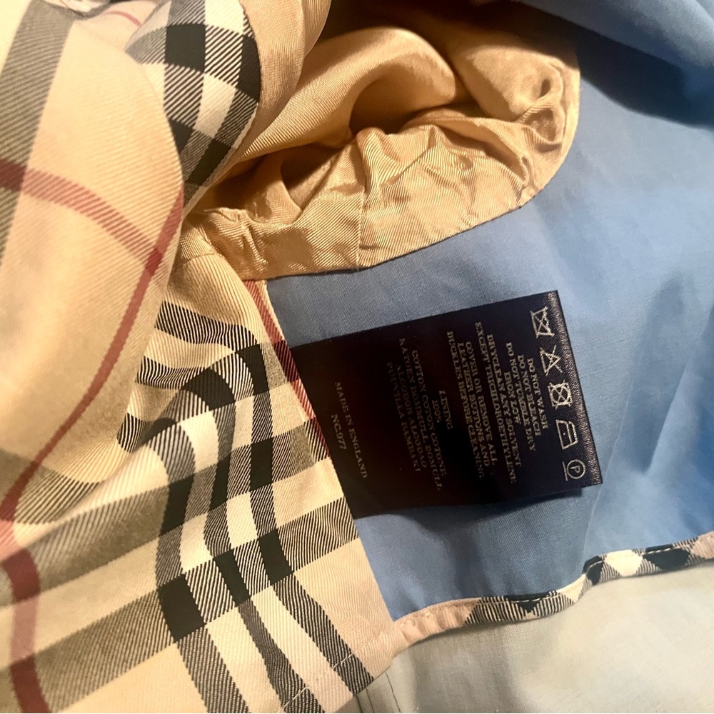 Burberry Light Blue Trench Coat, bright blue color, good condition - Picture 4 of 5